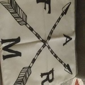 Decorative throw pillow cover